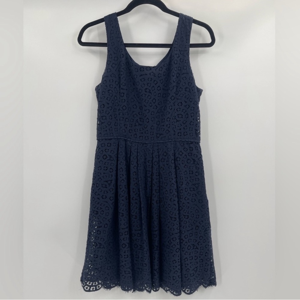 J Crew Swirling Lace Dress Navy Blue pockets Sleeveless Fit Flare Style Size 6